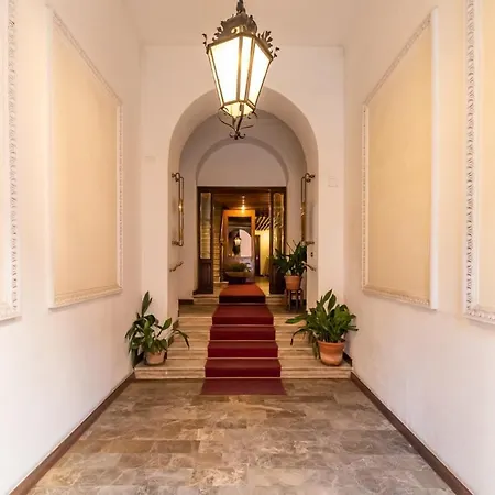 Apartment Barberini Cozy By Romeloft *
